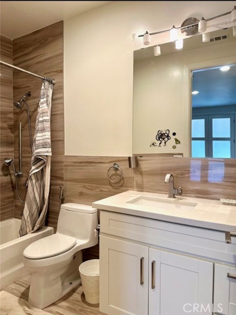 Detail Gallery Image 49 of 73 For 646 S Courson Dr, Anaheim,  CA 92804 - 6 Beds | 5 Baths