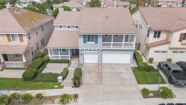 7681 Stonegate Drive, Eastvale CA: https://media.crmls.org/medias/0a8c279f-09c0-4a3c-9988-346622a2292d.jpg