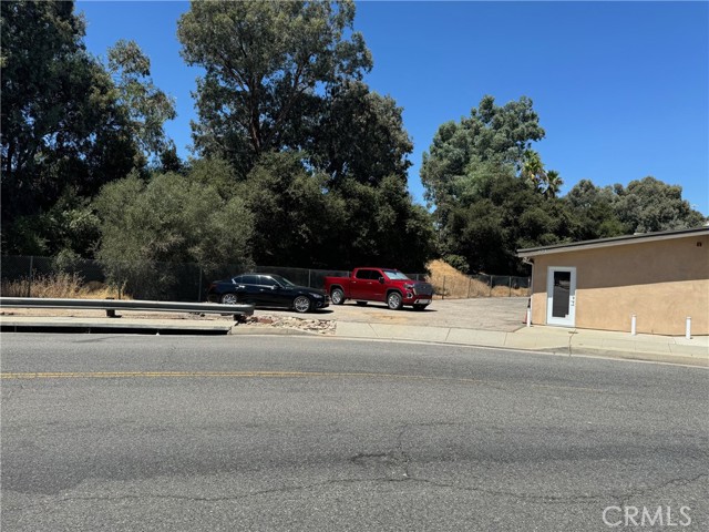 521 Wellwood Avenue, Beaumont, California 92223, ,Commercial Lease,For Rent,521 Wellwood Avenue,CRCV24188544