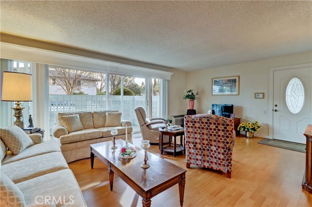 Image 3 for 382 Avenida Castilla #D, Laguna Woods, CA 92637