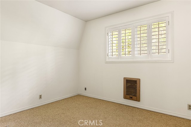 Detail Gallery Image 18 of 29 For 27824 Fern Dell Rd, Lake Arrowhead,  CA 92352 - 3 Beds | 2 Baths