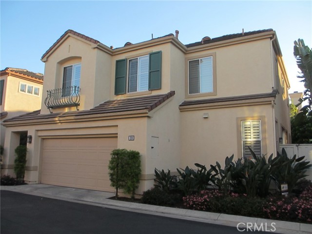 Detail Gallery Image 1 of 23 For 29 Del Cambrea, Irvine,  CA 92606 - 3 Beds | 2/1 Baths