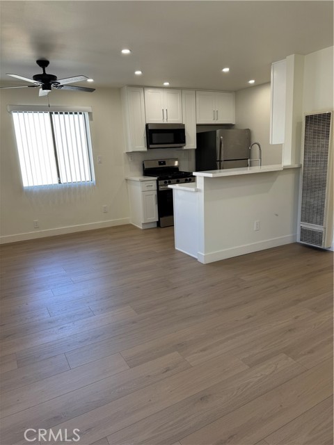 Detail Gallery Image 7 of 24 For 1661 W 158th St #205,  Gardena,  CA 90247 - 2 Beds | 2 Baths