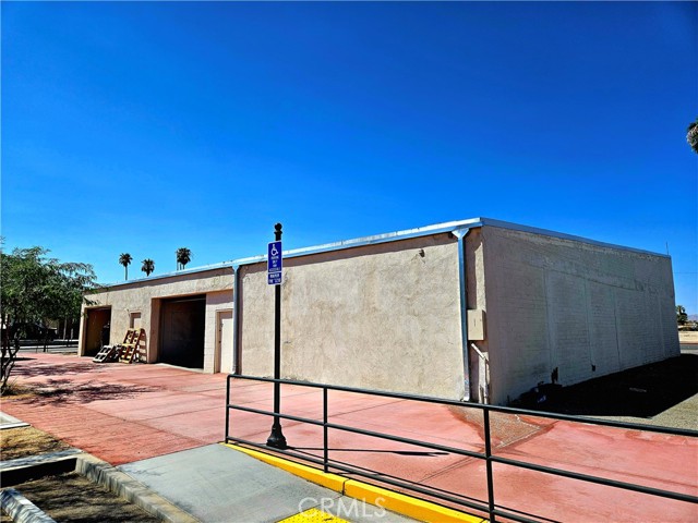 73617 29 Palms, Twentynine Palms, California 92277, ,Commercial Lease,For Rent,73617 29 Palms,CRJT24179354