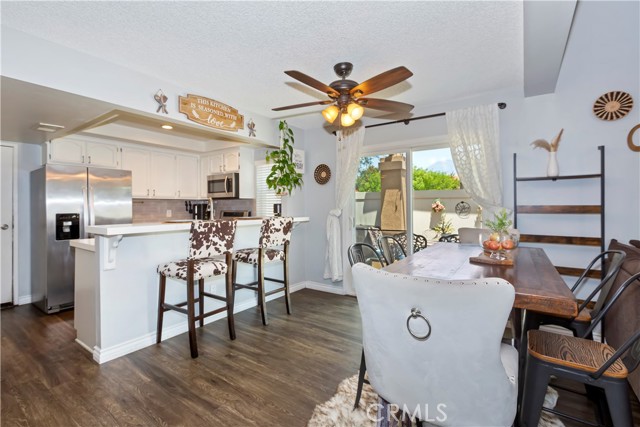 Detail Gallery Image 11 of 30 For 8360 Gabriel Dr a,  Rancho Cucamonga,  CA 91730 - 3 Beds | 2/1 Baths