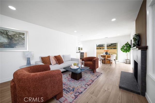 Detail Gallery Image 4 of 19 For 5896 Honduras, Buena Park,  CA 90620 - 4 Beds | 2 Baths