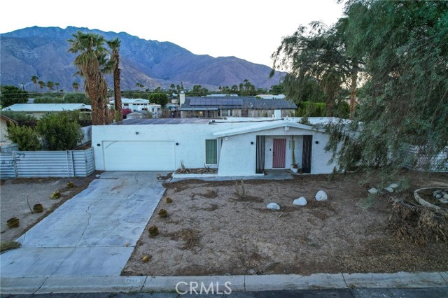 2881 N Cypress Road, Palm Springs, CA 92262