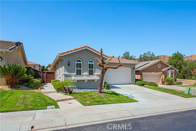 Detail Gallery Image 3 of 62 For 141 Mccarron Way, Hemet,  CA 92545 - 2 Beds | 2 Baths