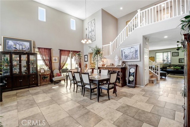Detail Gallery Image 3 of 36 For 34440 Fawn Ridge Pl, Yucaipa,  CA 92399 - 5 Beds | 3 Baths