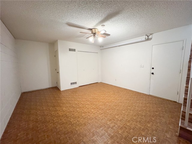 Detail Gallery Image 22 of 35 For 511 Meyer Lane #8,  Redondo Beach,  CA 90278 - 2 Beds | 1/1 Baths