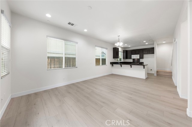866 Christain Court, Upland CA: https://media.crmls.org/medias/0a920f8e-3e43-4e7f-bda7-32b26caf02ee.jpg