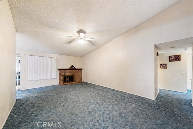 Detail Gallery Image 13 of 53 For 6959 Grove, Highland,  CA 92346 - 3 Beds | 2 Baths