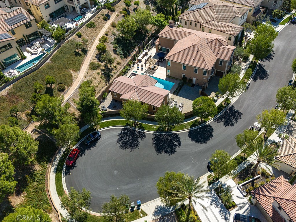 https://media.crmls.org/medias/0a93ed2d-03f3-4ddc-8c97-8f3c725a01d9.jpg?preset=X-Large