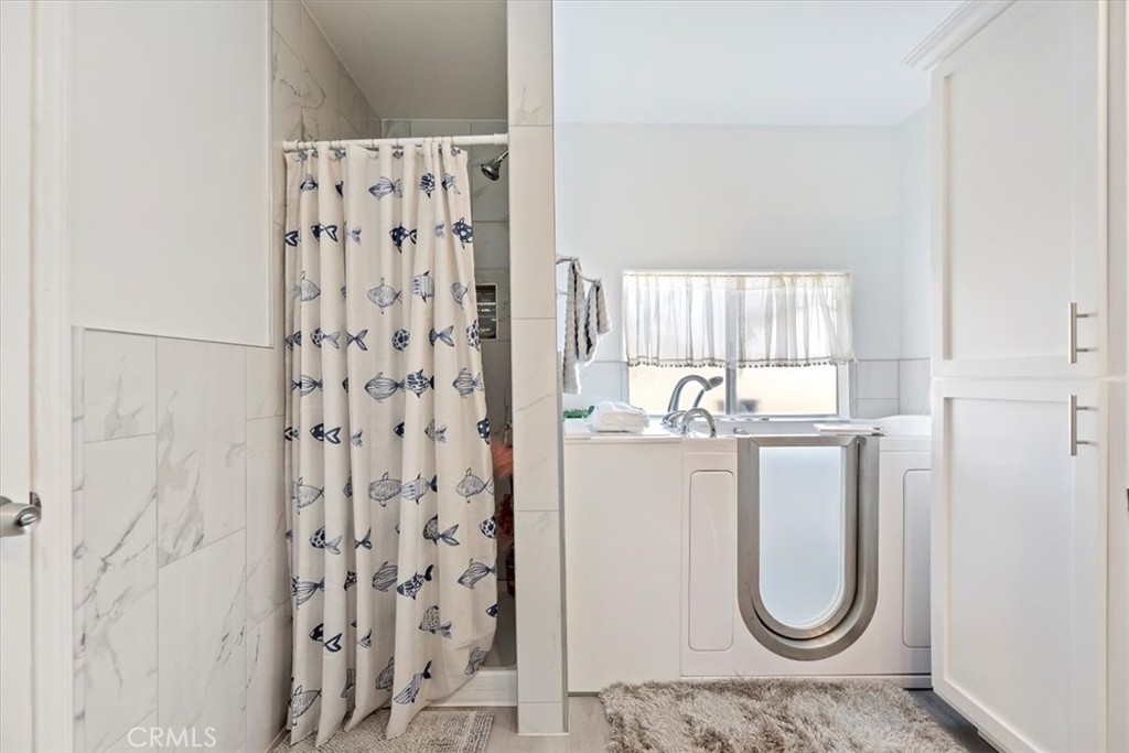 MLS #IG25259183 image #33