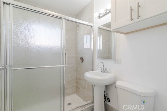 Detail Gallery Image 14 of 20 For 1116 S Berendo St #5,  Los Angeles,  CA 90006 - 2 Beds | 1 Baths