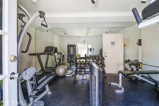 Detail Gallery Image 30 of 30 For 606 Lake St #14,  Huntington Beach,  CA 92648 - 2 Beds | 2 Baths