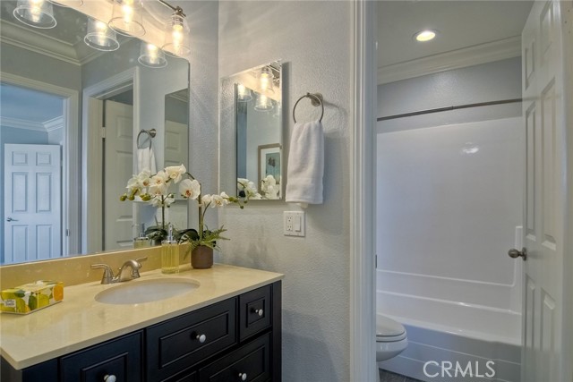 Detail Gallery Image 14 of 36 For 912 Caminito Madrigal #I,  Carlsbad,  CA 92011 - 2 Beds | 2 Baths