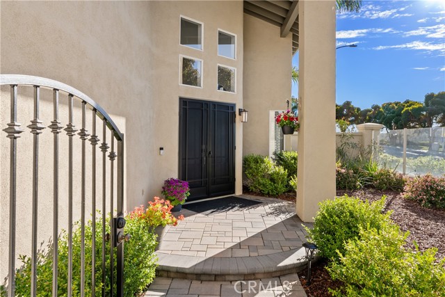 Detail Gallery Image 4 of 67 For 21 Bernay, Laguna Niguel,  CA 92677 - 4 Beds | 3/1 Baths