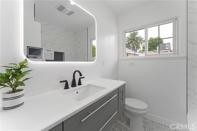 17121 Simonds Street, Granada Hills CA: https://media.crmls.org/medias/0a966030-7825-4c2a-8dea-723a1f21894f.jpg