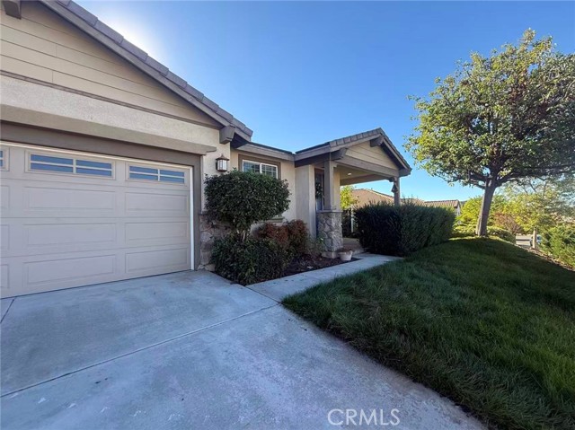 Detail Gallery Image 3 of 36 For 36228 Bur Oaks Ave, Murrieta,  CA 92562 - 3 Beds | 2 Baths