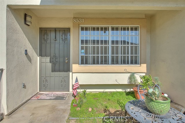 Detail Gallery Image 1 of 51 For 8531 Park St, Bellflower,  CA 90706 - 2 Beds | 3 Baths
