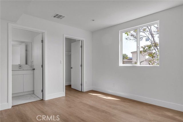 Detail Gallery Image 21 of 64 For 4453 Unit #1 Colfax Ave #4,  Studio City,  CA 91602 - 4 Beds | 4 Baths