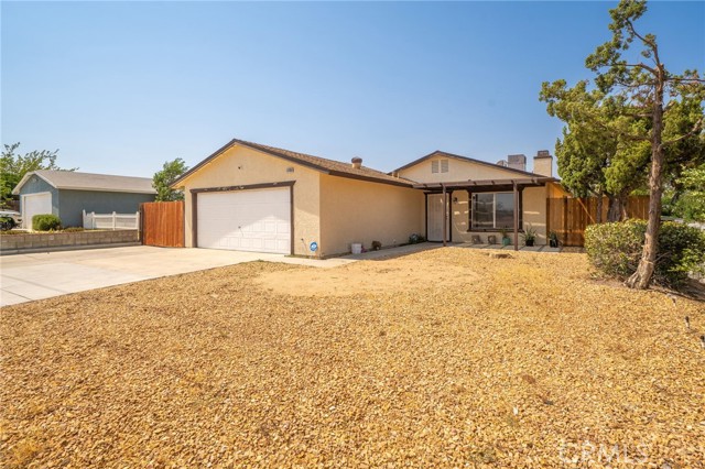 Detail Gallery Image 2 of 49 For 15486 Yates Rd, Victorville,  CA 92395 - 3 Beds | 2 Baths