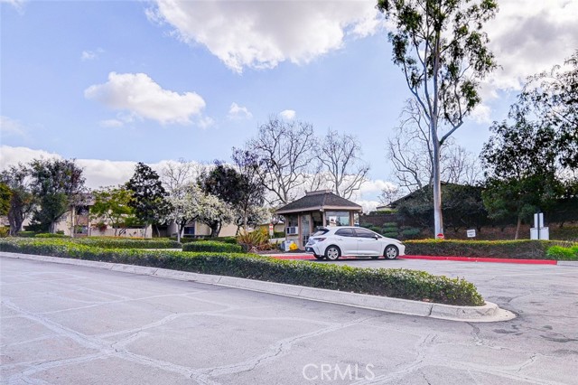 13556 La Jolla Circle, La Mirada, California 90638, 2 Bedrooms Bedrooms, ,2 BathroomsBathrooms,Quadruplex,For Sale,La Jolla,PW25032366