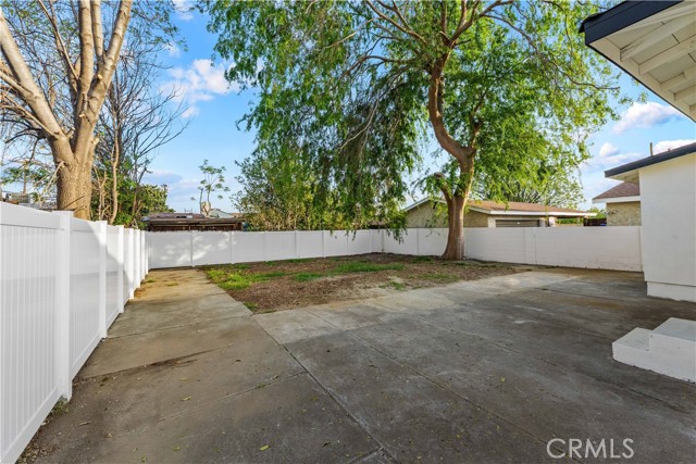 Detail Gallery Image 20 of 25 For 15320 Bledsoe, Sylmar,  CA 91342 - 3 Beds | 2 Baths