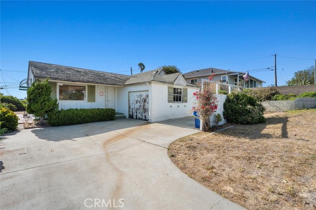 Detail Gallery Image 2 of 13 For 22623 Linda Dr, Torrance,  CA 90505 - 3 Beds | 2 Baths