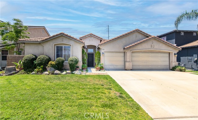Detail Gallery Image 1 of 1 For 7091 Mackinaw Ct, Corona,  CA 91752 - 4 Beds | 2/1 Baths