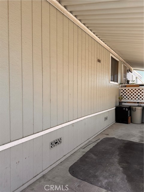 530 W Devonshire Avenue, Hemet CA: https://media.crmls.org/medias/0a99fafe-2da4-47a1-a9f4-756c635a3366.jpg