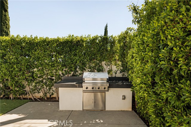 Detail Gallery Image 24 of 26 For 17606 Bromley St, Encino,  CA 91316 - 4 Beds | 3/1 Baths