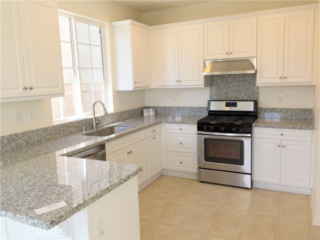 8428 Tavano Place, Rancho Cucamonga CA: https://media.crmls.org/medias/0a9ad2e3-b66d-4c21-ae41-904a034d15c6.jpg