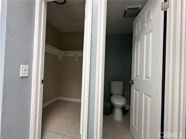 Detail Gallery Image 9 of 12 For 16193 Space Dr, Moreno Valley,  CA 92551 - 2 Beds | 2 Baths