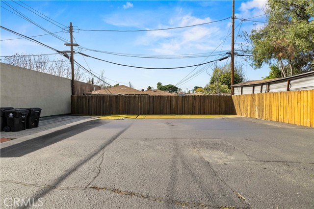 Detail Gallery Image 26 of 26 For 5619 Irvine, North Hollywood,  CA 91601 - – Beds | – Baths