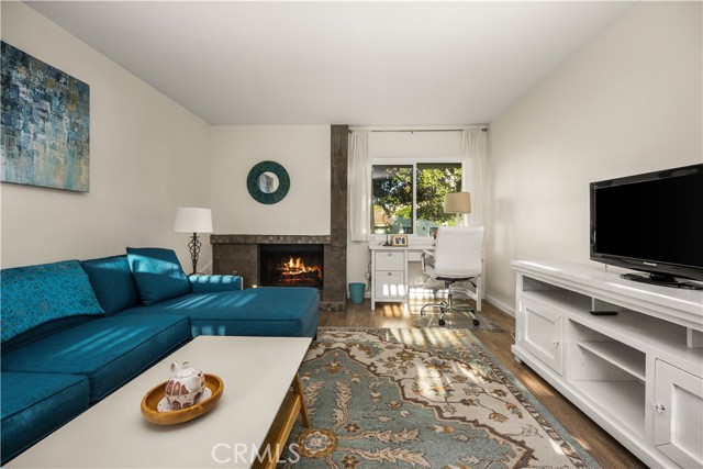 Detail Gallery Image 7 of 42 For 5573 E Vista Del Rio, Anaheim,  CA 92807 - 2 Beds | 2/1 Baths