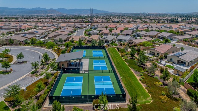 1521 Summerfield Way, Beaumont CA: https://media.crmls.org/medias/0a9b5069-c8c4-47be-bf24-728bd51bedfd.jpg
