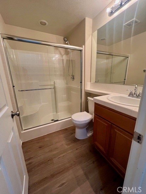 Detail Gallery Image 8 of 37 For 8084 Finch St, Corona,  CA 92880 - 5 Beds | 3 Baths