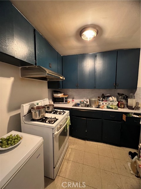 Image 15 of 46 For 3248 Eastern Avenue