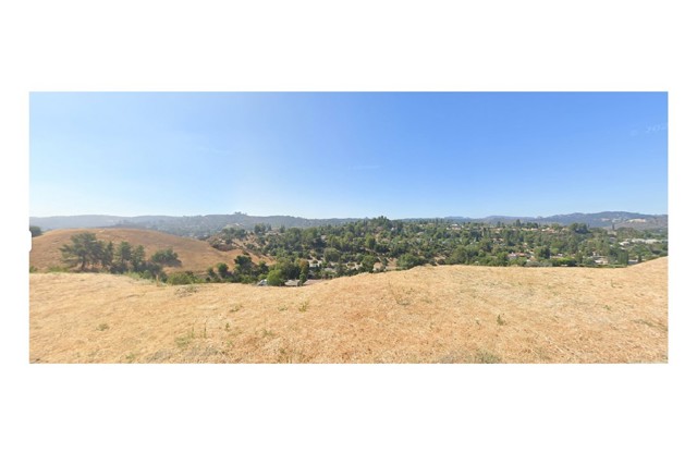 Detail Gallery Image 8 of 9 For 22552 Uhea, Woodland Hills,  CA 91364 - – Beds | – Baths