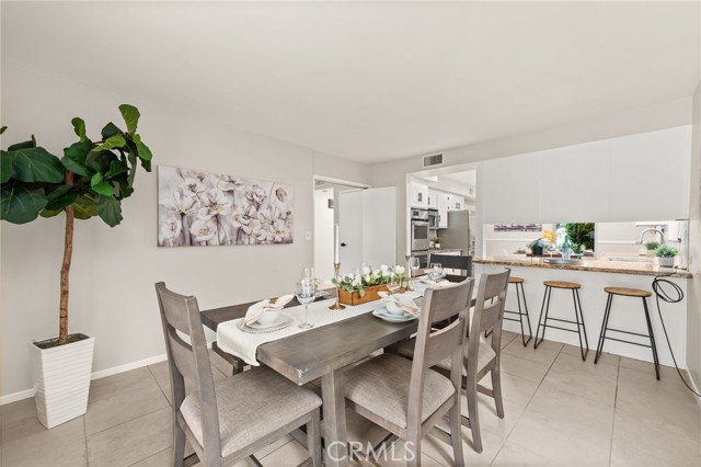 427 Canoe Cove Drive, Diamond Bar CA: https://media.crmls.org/medias/0a9cd748-1a20-4495-bfc0-70fa3b1fd06f.jpg