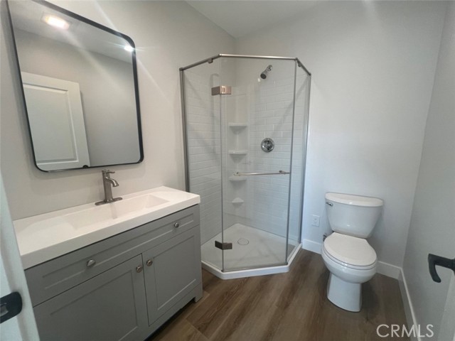 Detail Gallery Image 9 of 13 For 1603 1/2 252nd St, Harbor City,  CA 90710 - 2 Beds | 2 Baths