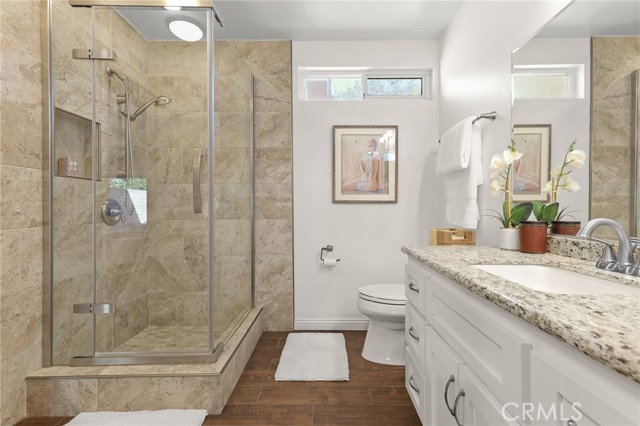 Detail Gallery Image 37 of 59 For 21419 Stanwell, Chatsworth,  CA 91311 - 5 Beds | 3 Baths