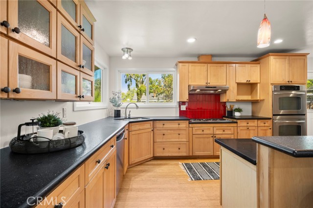 Detail Gallery Image 11 of 45 For 25 Encanto Dr, Rolling Hills Estates,  CA 90274 - 4 Beds | 3 Baths