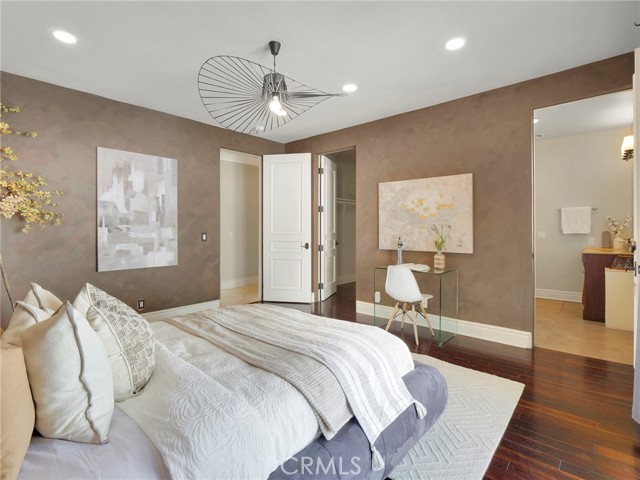 Detail Gallery Image 39 of 60 For 4862 Galendo St, Woodland Hills,  CA 91364 - 6 Beds | 6 Baths