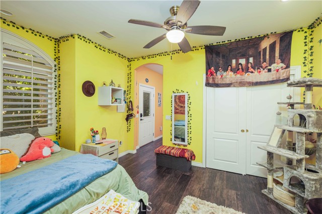 Detail Gallery Image 7 of 75 For 4133 Rogers Ln, Spring Valley,  CA 91977 - 4 Beds | 4 Baths