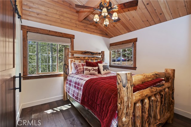 1212 S Minton Avenue, Big Bear City CA: https://media.crmls.org/medias/0a9f406d-e892-49b7-b020-c6605b50a619.jpg