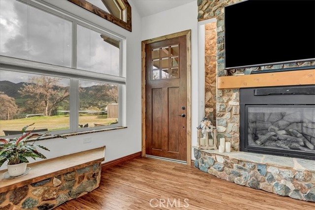 Image 19 of 55 For 31161 Meadowlark Lane