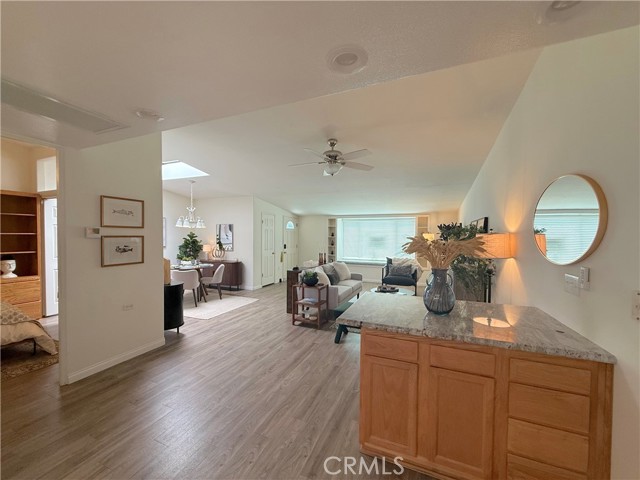 Detail Gallery Image 13 of 18 For 1520 Northwood Road 244e,  Seal Beach,  CA 90740 - 2 Beds | 1/1 Baths